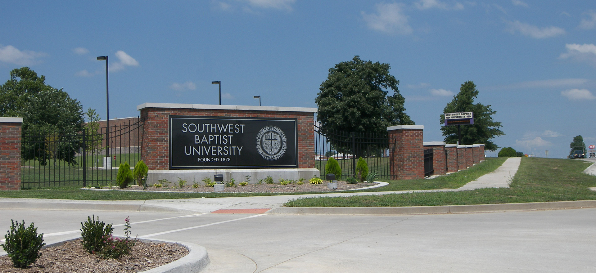 southwest-baptist-university-campus-pride